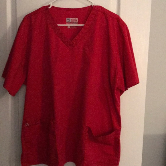 Wonder Work scrub top - Picture 1 of 2